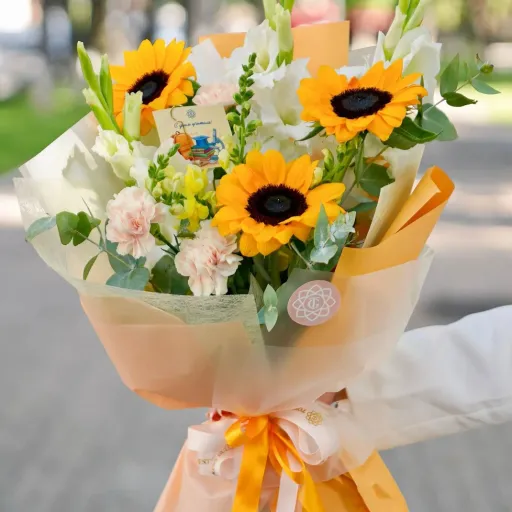 Iliq tilaklar — surat